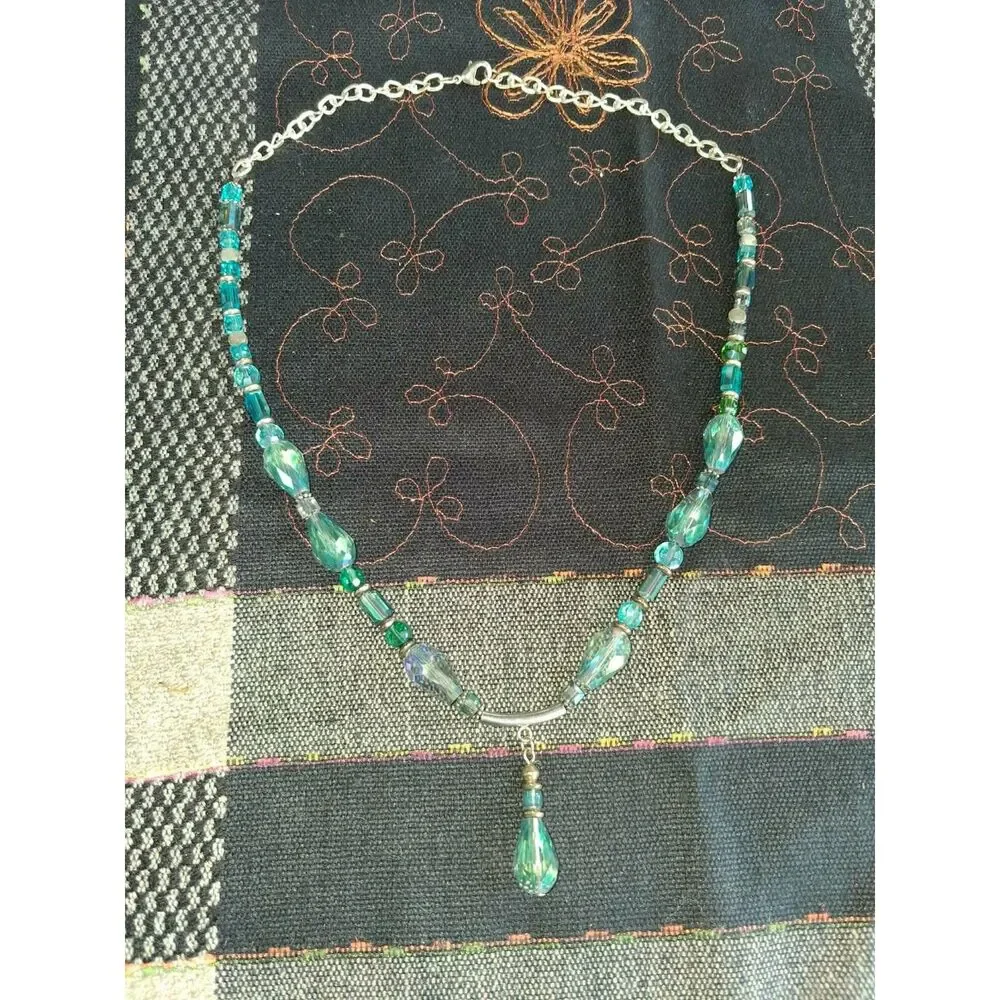 OOAK Handmade Aqua Teal Faceted Beaded Necklace Crystal Teardrop Silver Tone